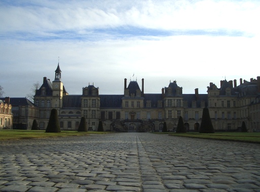 Palais de Fontainebleau.JPG